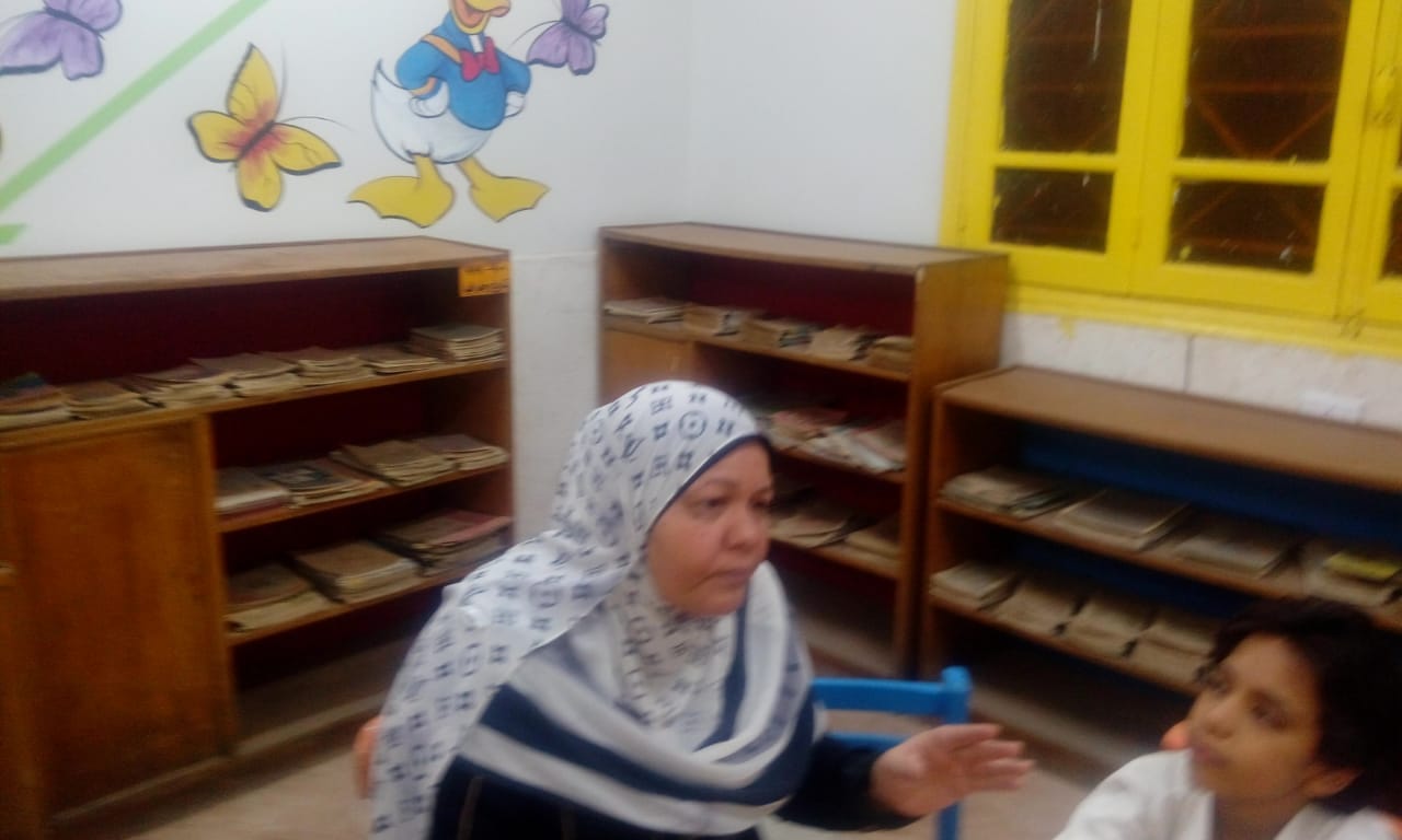 المركز الثقافي للطفل بمنفلوط يروي حيلة الغراب في ورشة حكى للأطفال 