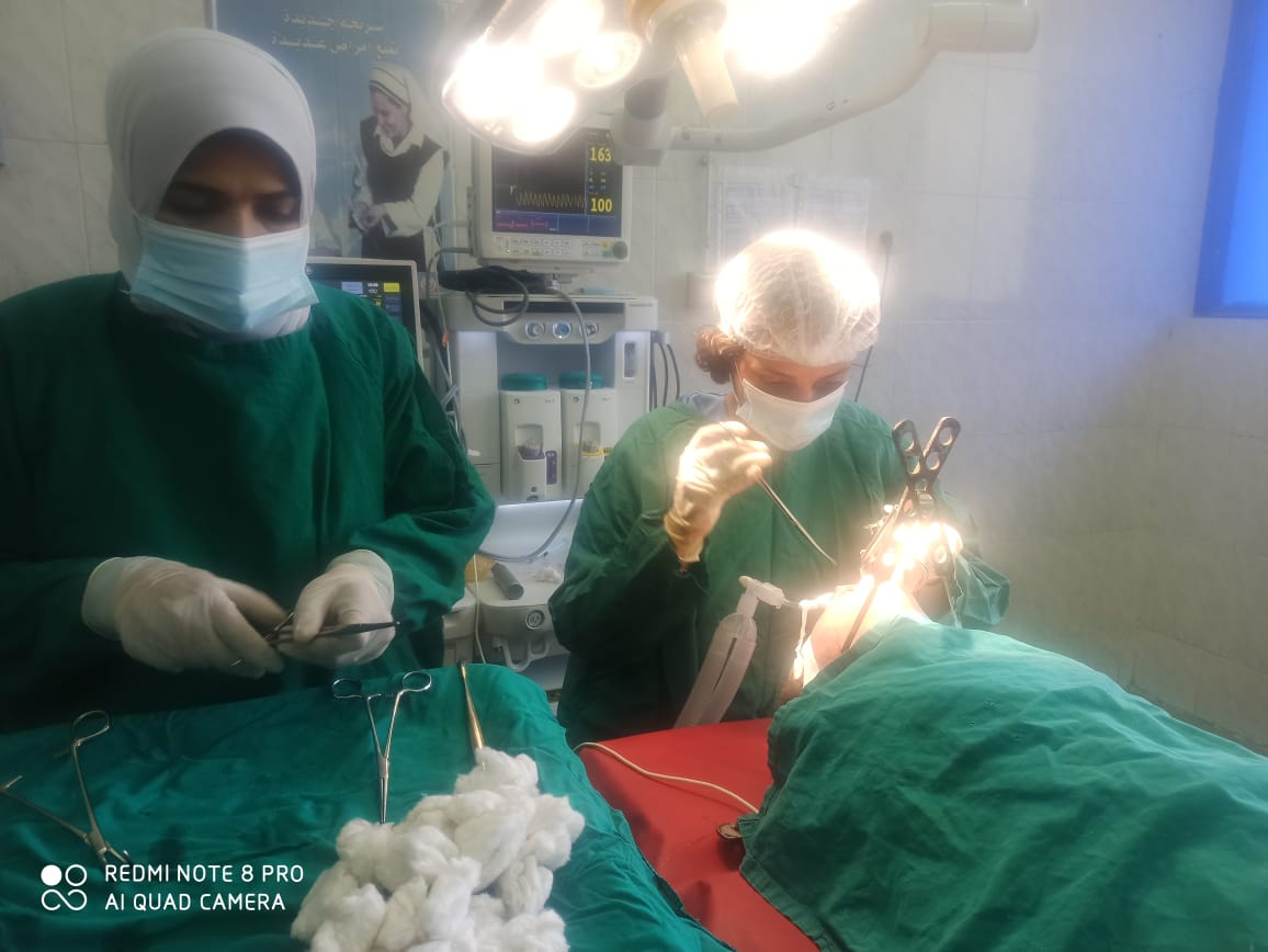 مستشفيات صحة اسيوط تجري 35 عملية مجانية ضمن مبادرة 100 يوم صحة