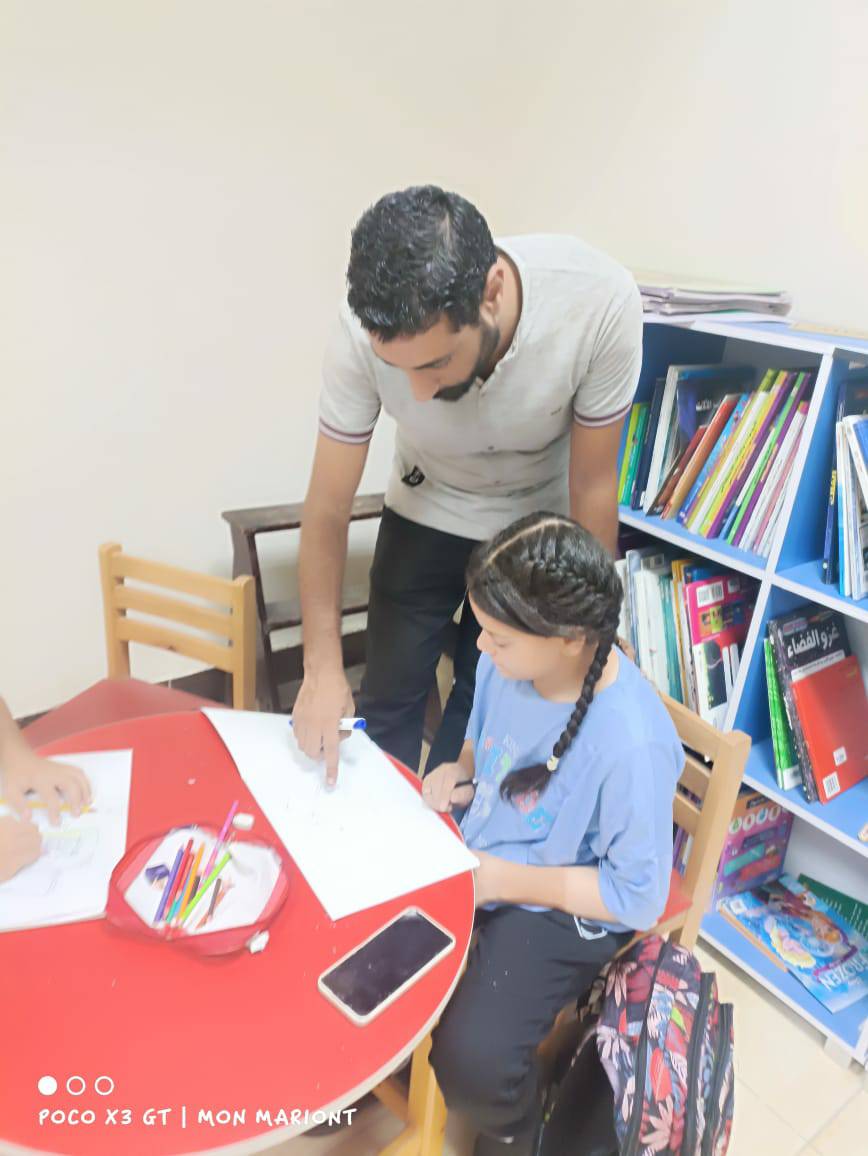 مكتبة مصر العامة اسيوط تنظم ورش تعليم الرسم للأطفال