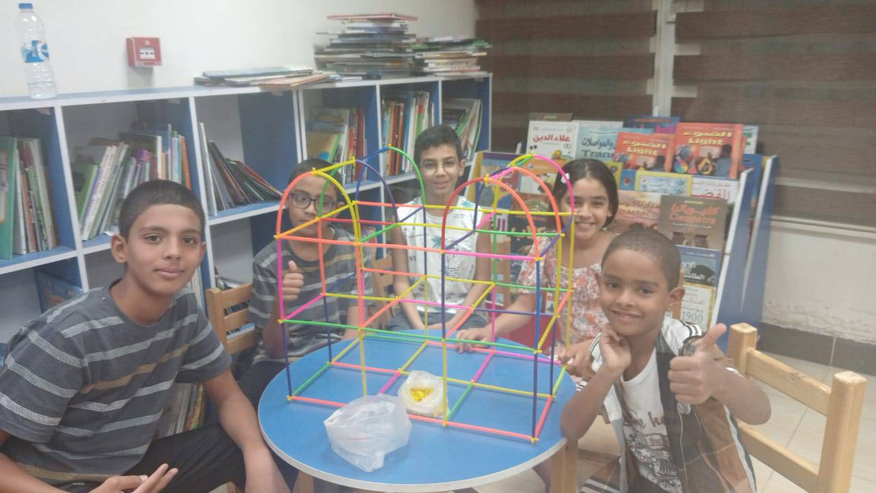 ﻣﻜﺘﺒﺔ ﻣﺼﺮ اﻟﻌﺎﻣﻪ فرع أﺳﻴﻮط تنظم ورشة 