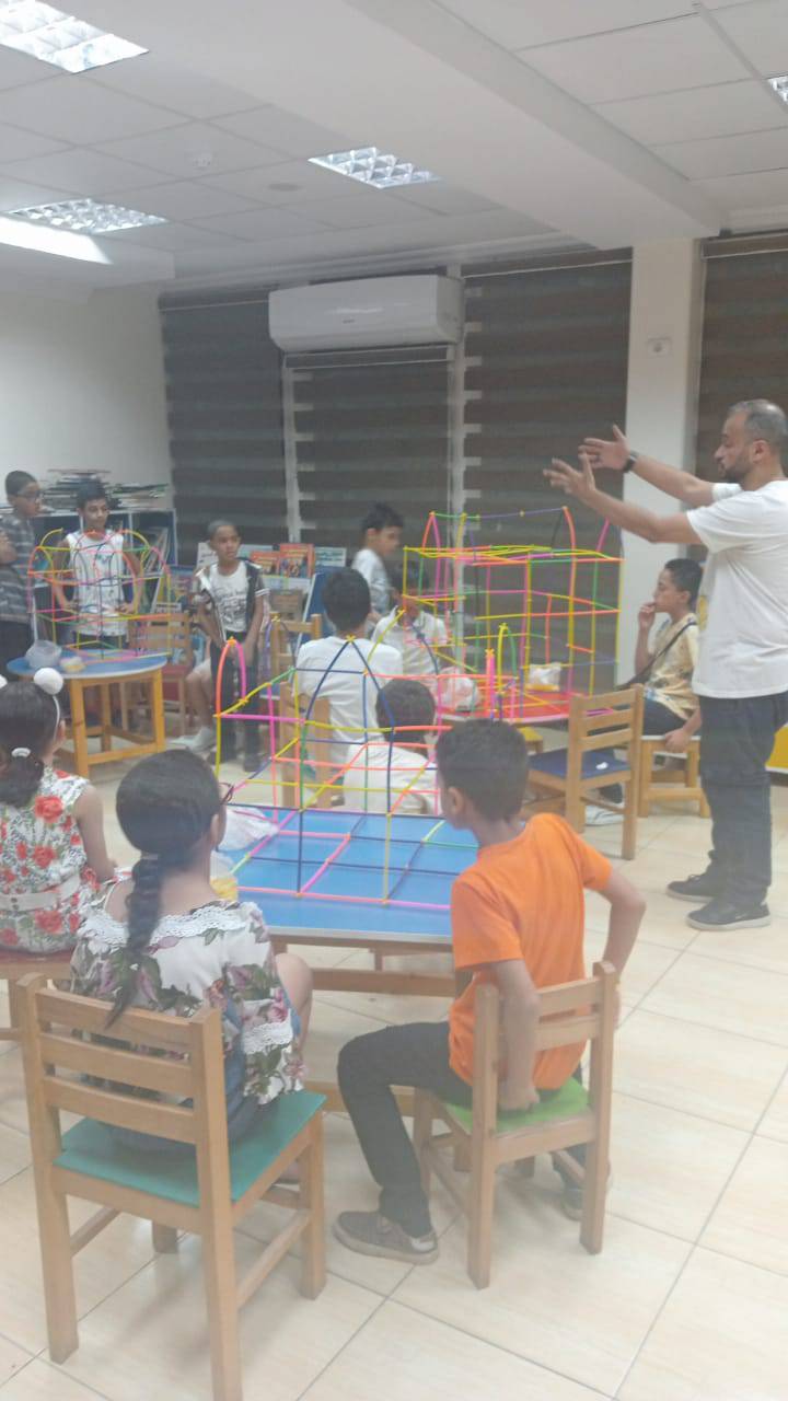 ﻣﻜﺘﺒﺔ ﻣﺼﺮ اﻟﻌﺎﻣﻪ فرع أﺳﻴﻮط تنظم ورشة 