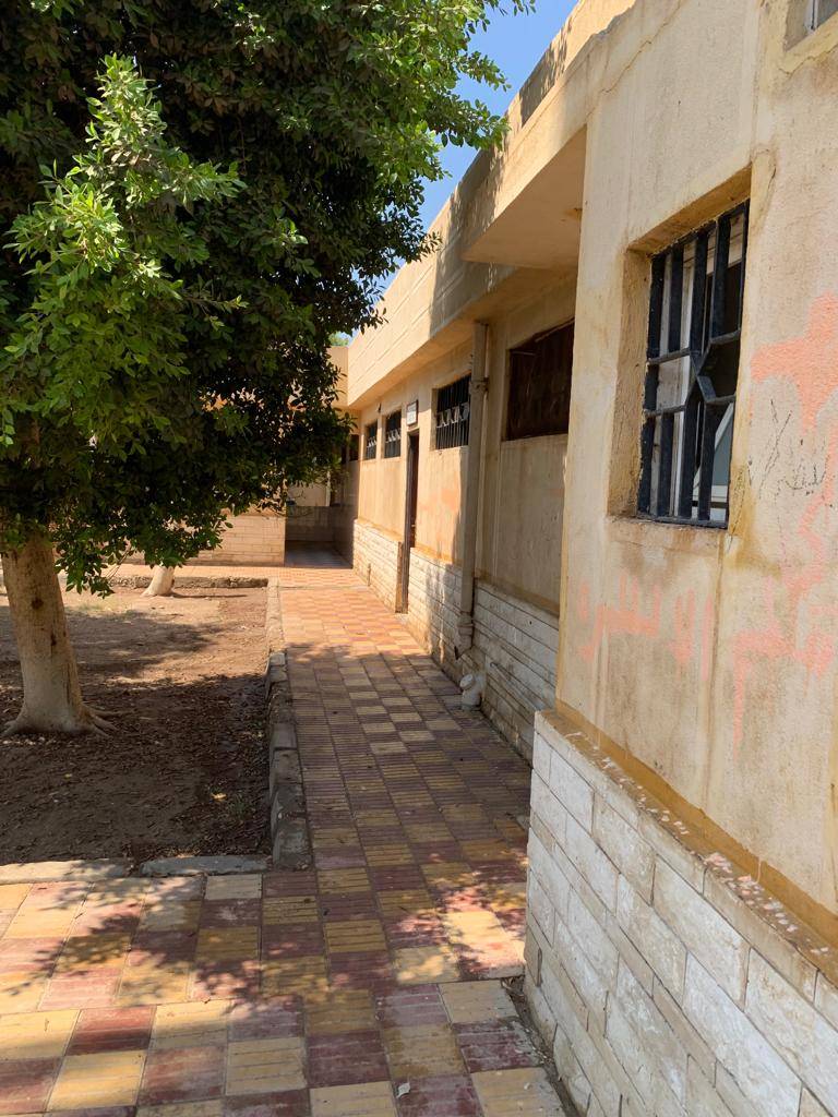 حملة نظافة وتزيين وحدات ومراكز صحة الأسرة بالإدارة الصحية بديروط