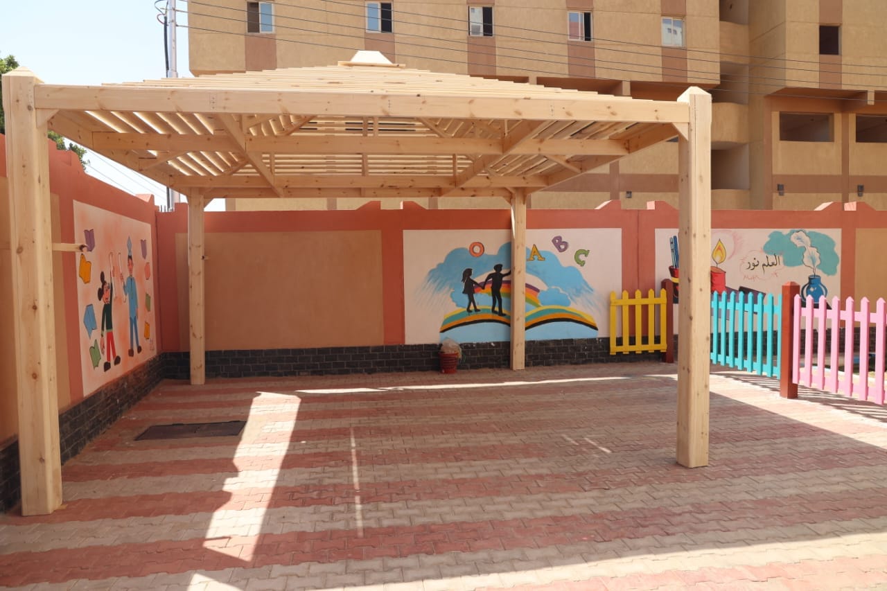 المدرسة الرسمية الدولية بالوادى الجديد