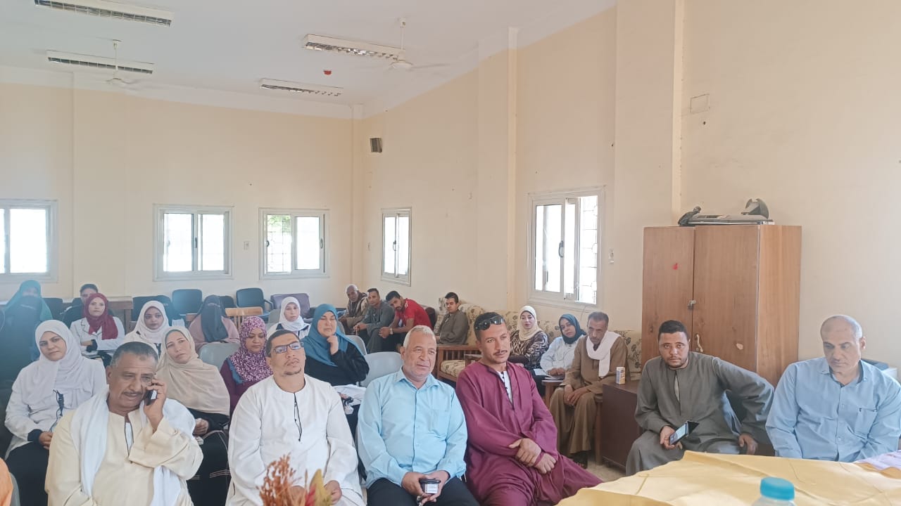 احتفالات بالمولد النبوي الشريف ولقاءات توعوية ضمن فعاليات قصري الثقافة بديروط والبداري