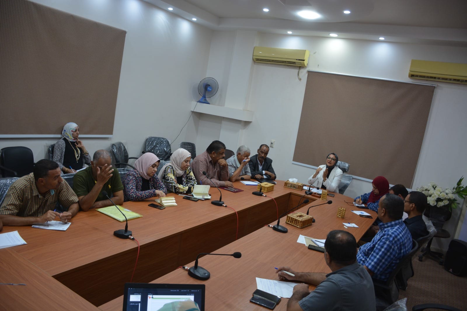 نائب محافظ الوادي الجديد تعقد اجتماع لجنة الاستراتيجية الوطنية لمكافحة الفساد 