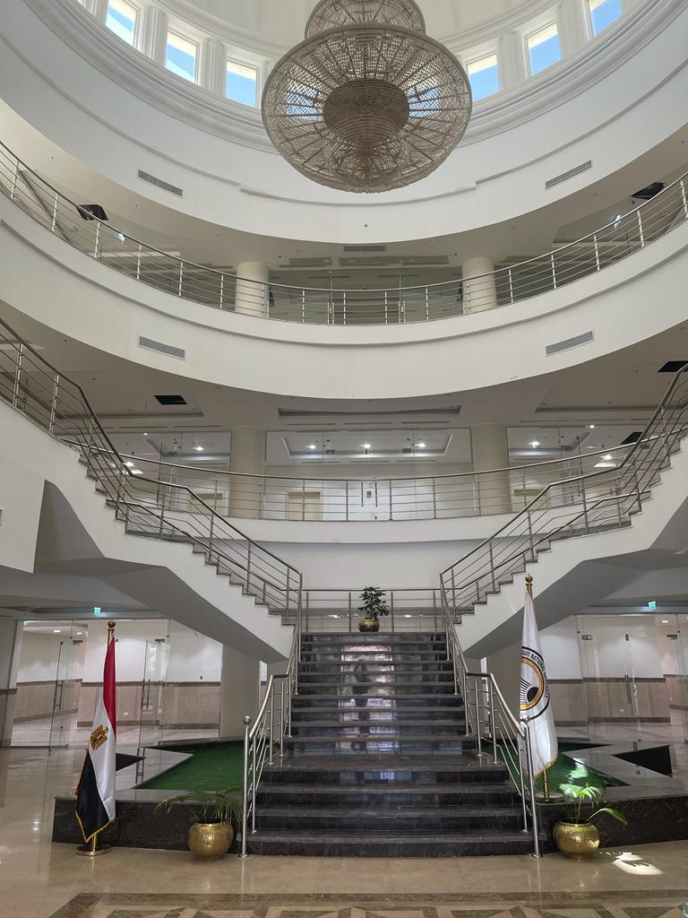 رئيس جامعة أسيوط: جامعة أسيوط الأهلية تستقبل 3500 طالب وطالبة هذا العام