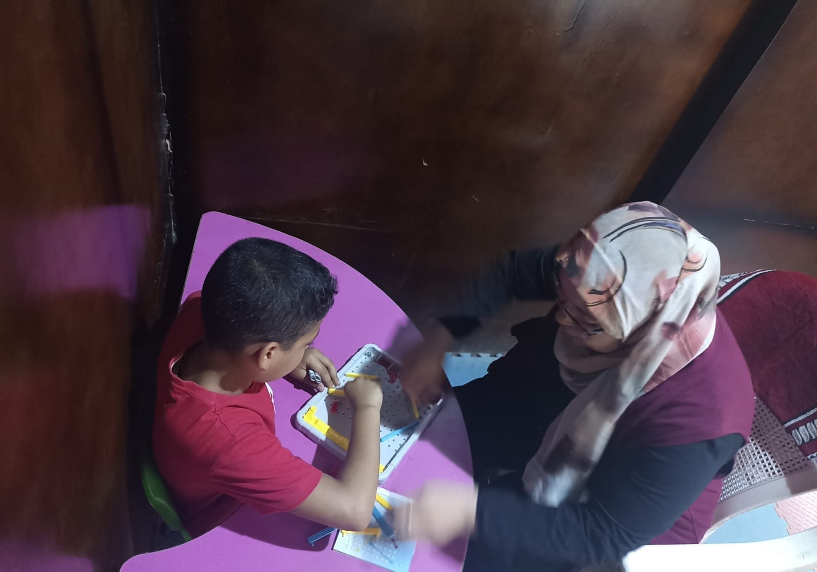 الشباب والرياضة تواصل سلسلة جلساتها لتنمية المهارات والتكامل الحسى بمراكز التخاطب بأسيوط