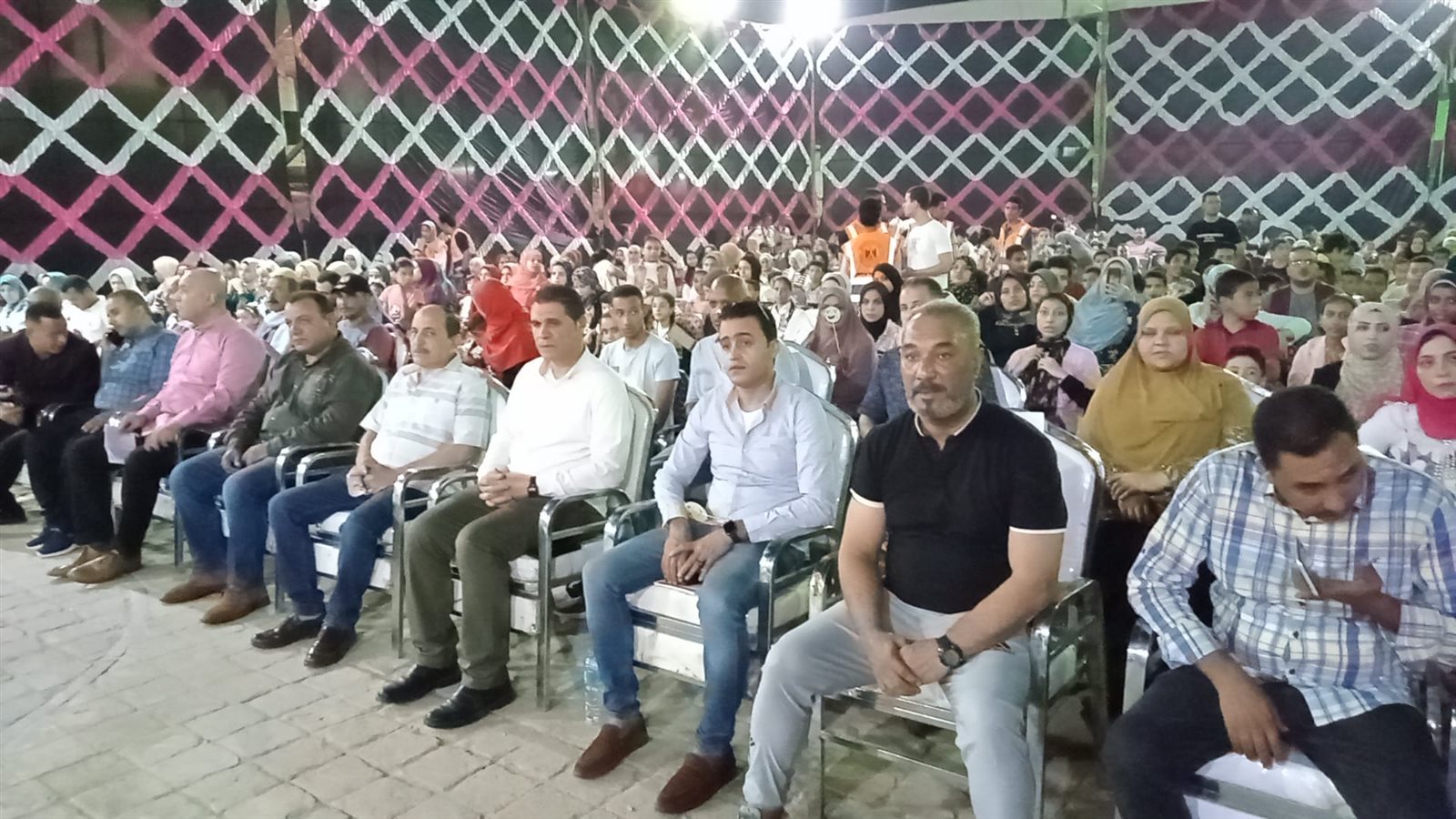 وكيل وزاره الشباب والرياضه باسيوط يشهد حفل ختام الانشطه لمركز شباب ناصر