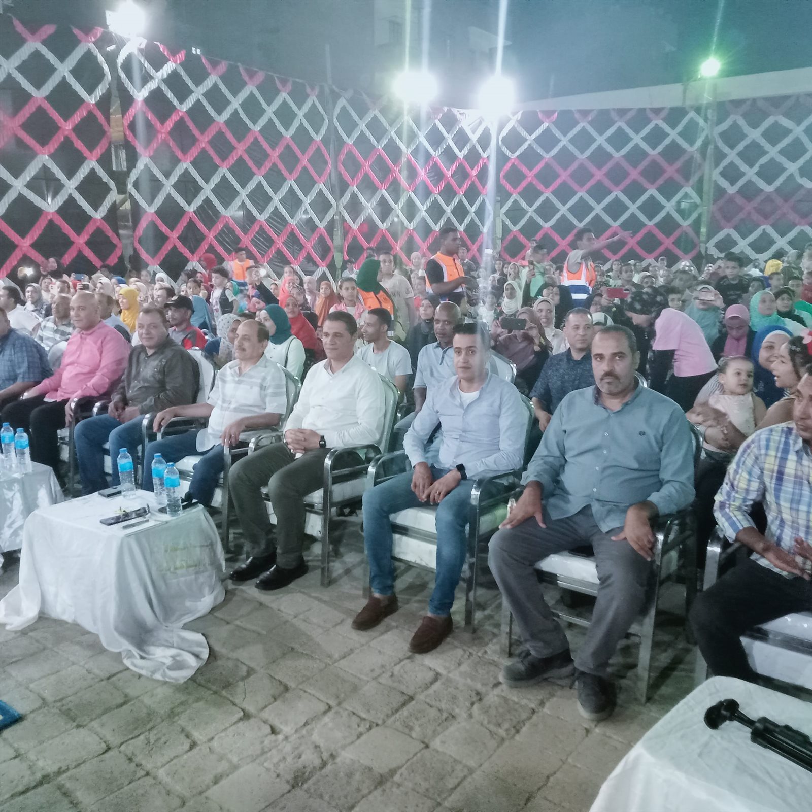 وكيل وزاره الشباب والرياضه باسيوط يشهد حفل ختام الانشطه لمركز شباب ناصر