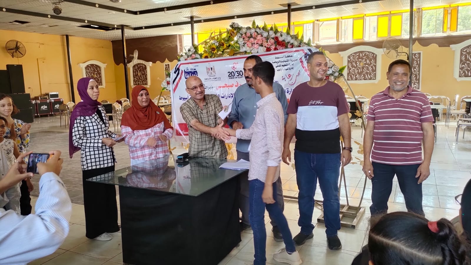 شعب برلمان أسيوط تتنافس فى الدوري الثقافي البرلماني