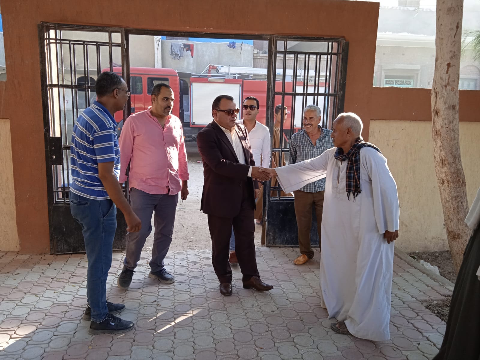 وكيل وزارة الشباب باسيوط فى جولة تفقدية لمركز شباب عرب القداديح