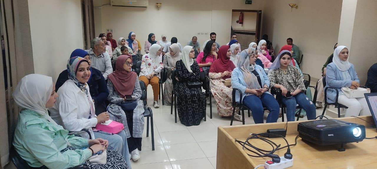 نادي الترجمة الحديثة يناقش 