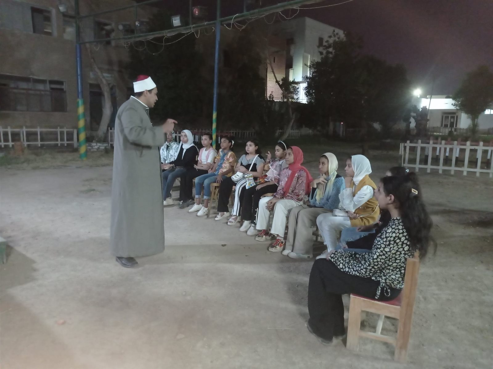 قصر ثقافة الطفل بالخارجة ينظم محاضرة بعنوان 