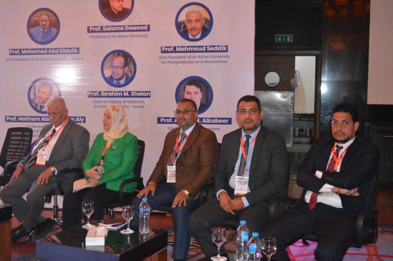 عميد طب الأزهر بأسيوط يشهد افتتاح المؤتمر الدولي الثالث لثقسم الباطنة