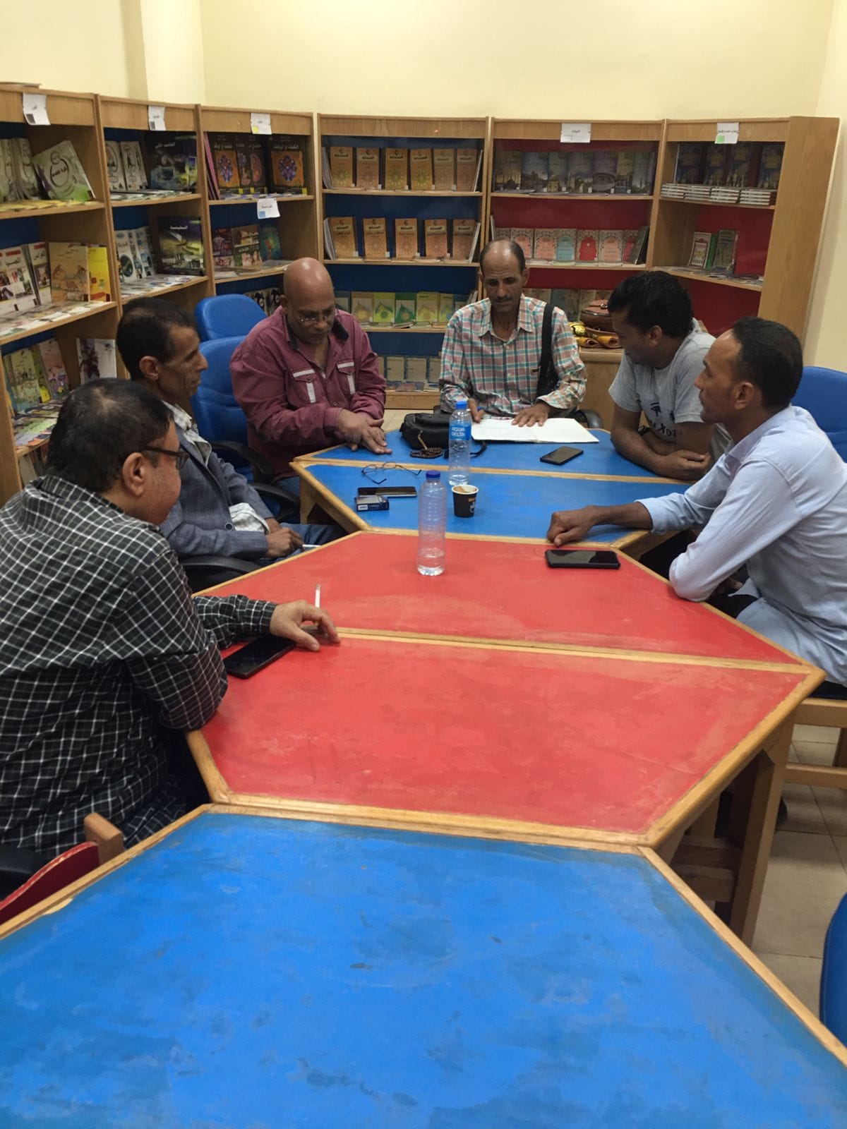 نادي ادب الداخلة يناقش الذهنية ولغة الشعر