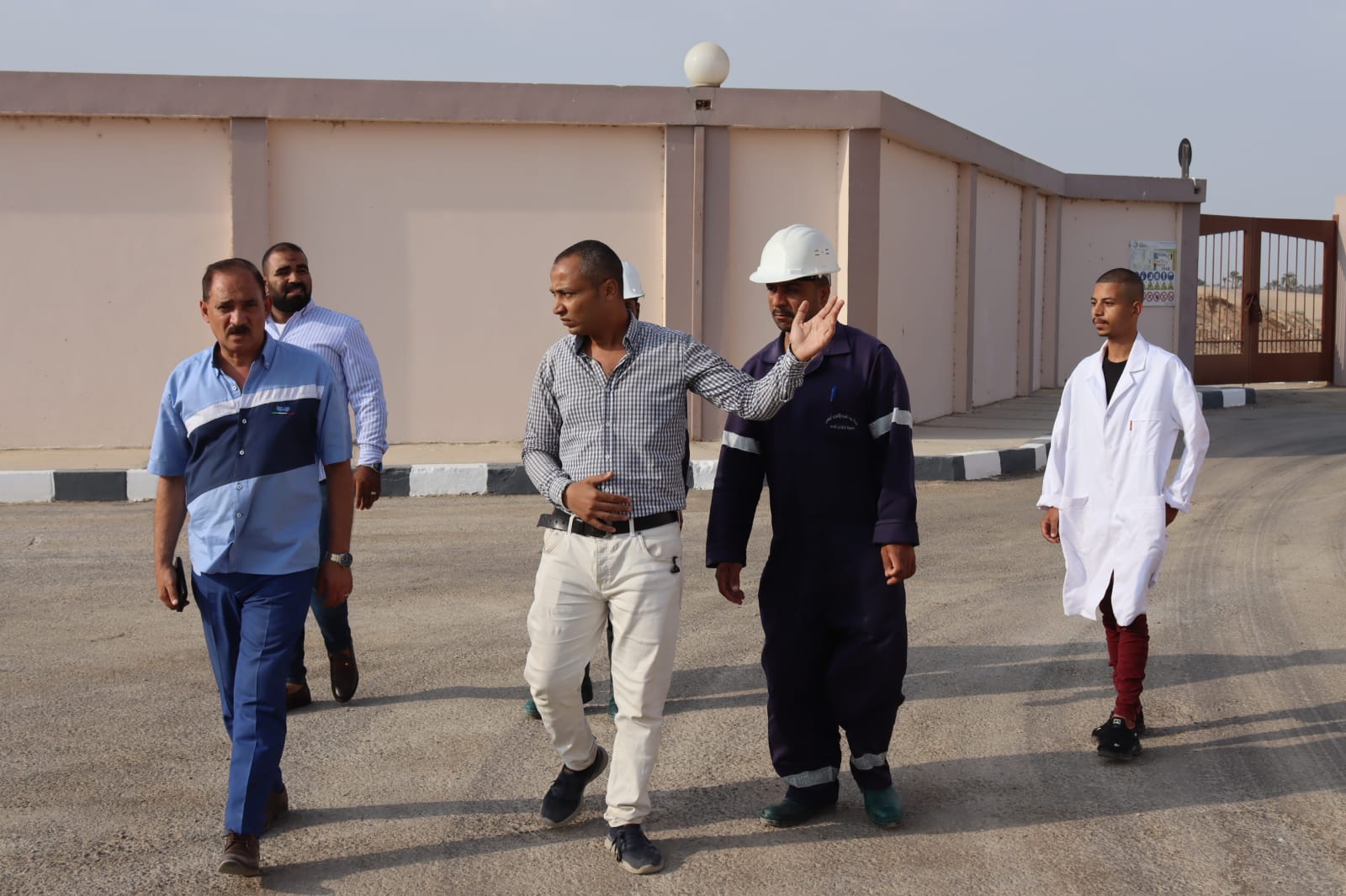 رئيس مياة اسيوط يتفقد مرشحة الوليدية ليتابع جودة الخدمات المقدمة للمواطنين