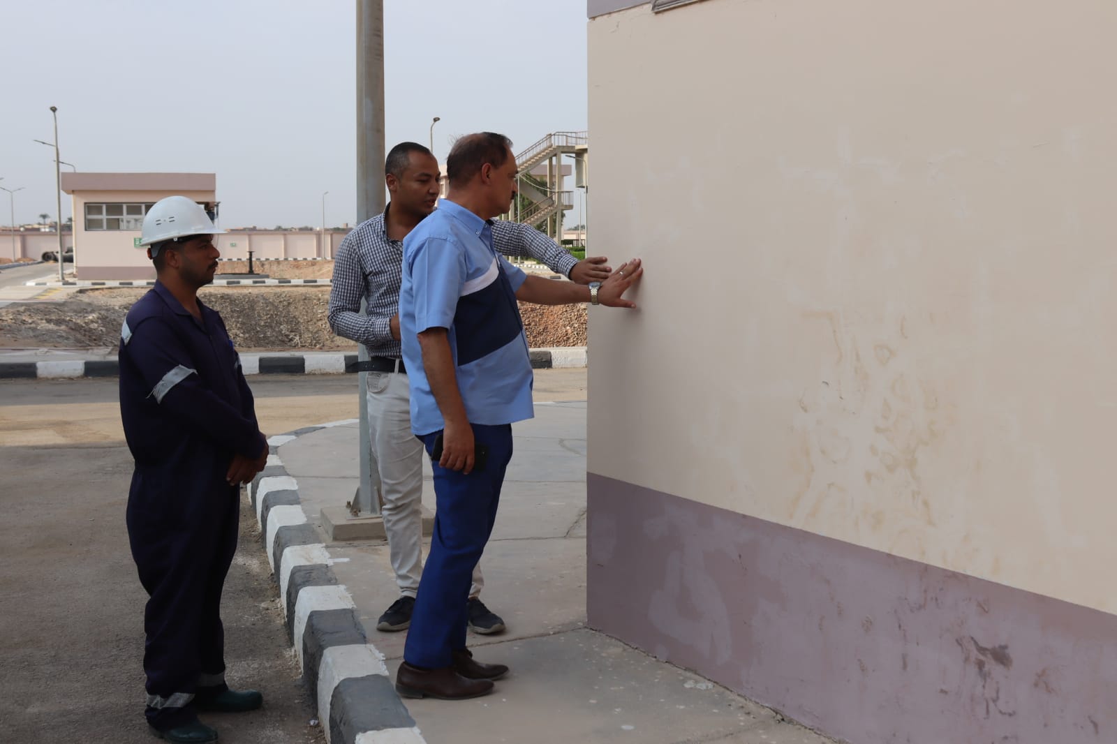 رئيس مياة اسيوط يتفقد مرشحة الوليدية ليتابع جودة الخدمات المقدمة للمواطنين