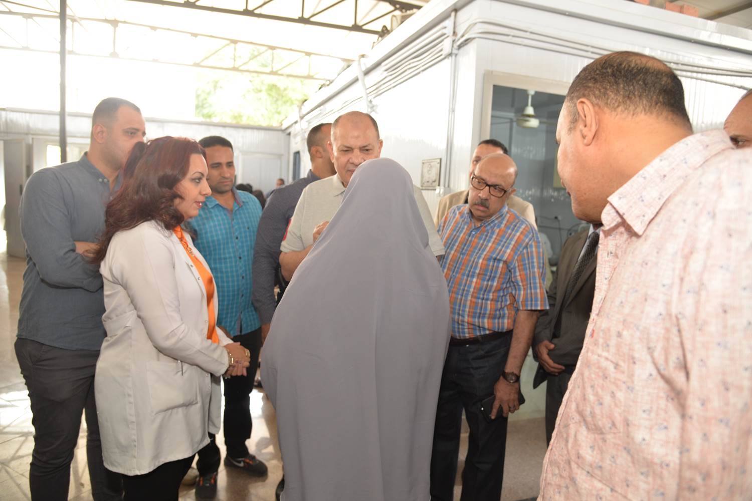 محافظ أسيوط يتفقد أقسام مستشفى الرمد لمتابعة الخدمات