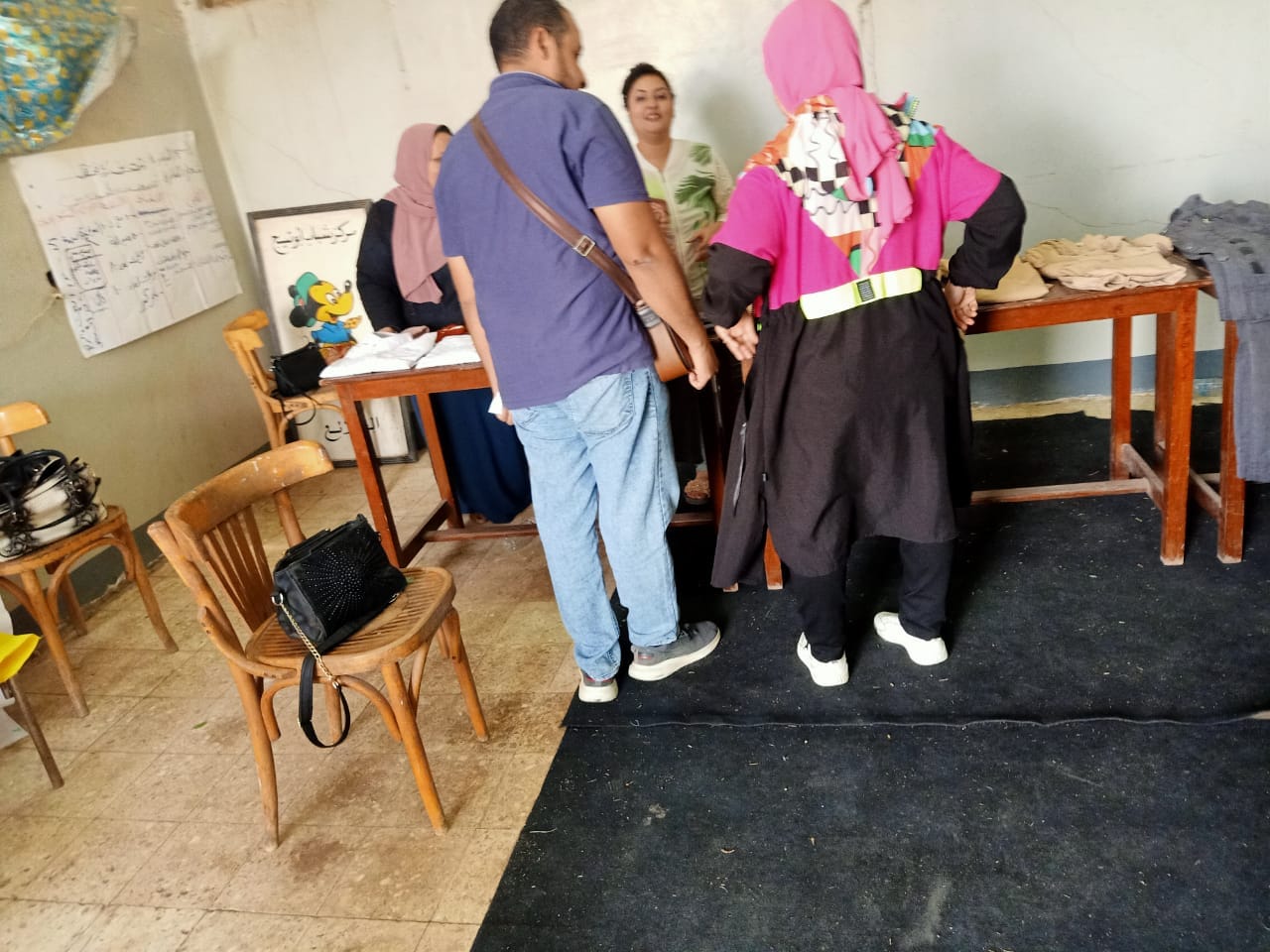 مبادرة �يوم الخير� تستمر بمراكز شباب أسيوط لتوزيع الزى والأدوات المدرسية للمستحقين
