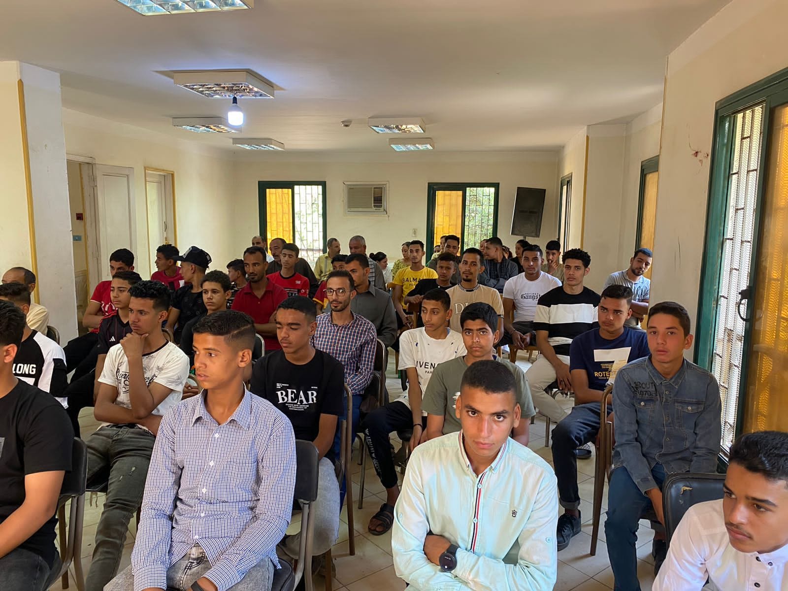 “تنمية الوعى بالمحليات” ندوة توعوية في ادارة شباب القوصية