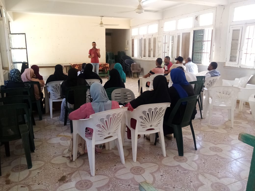 دورة تنشيطية لمشرفي الشعب البرلمانية بمركز شباب الداخلة