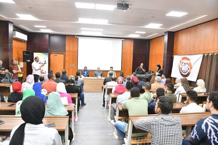 جامعة الوادي الجديد تحتفل باليوبيل الذهبي لذكرى انتصارات أكتوبر