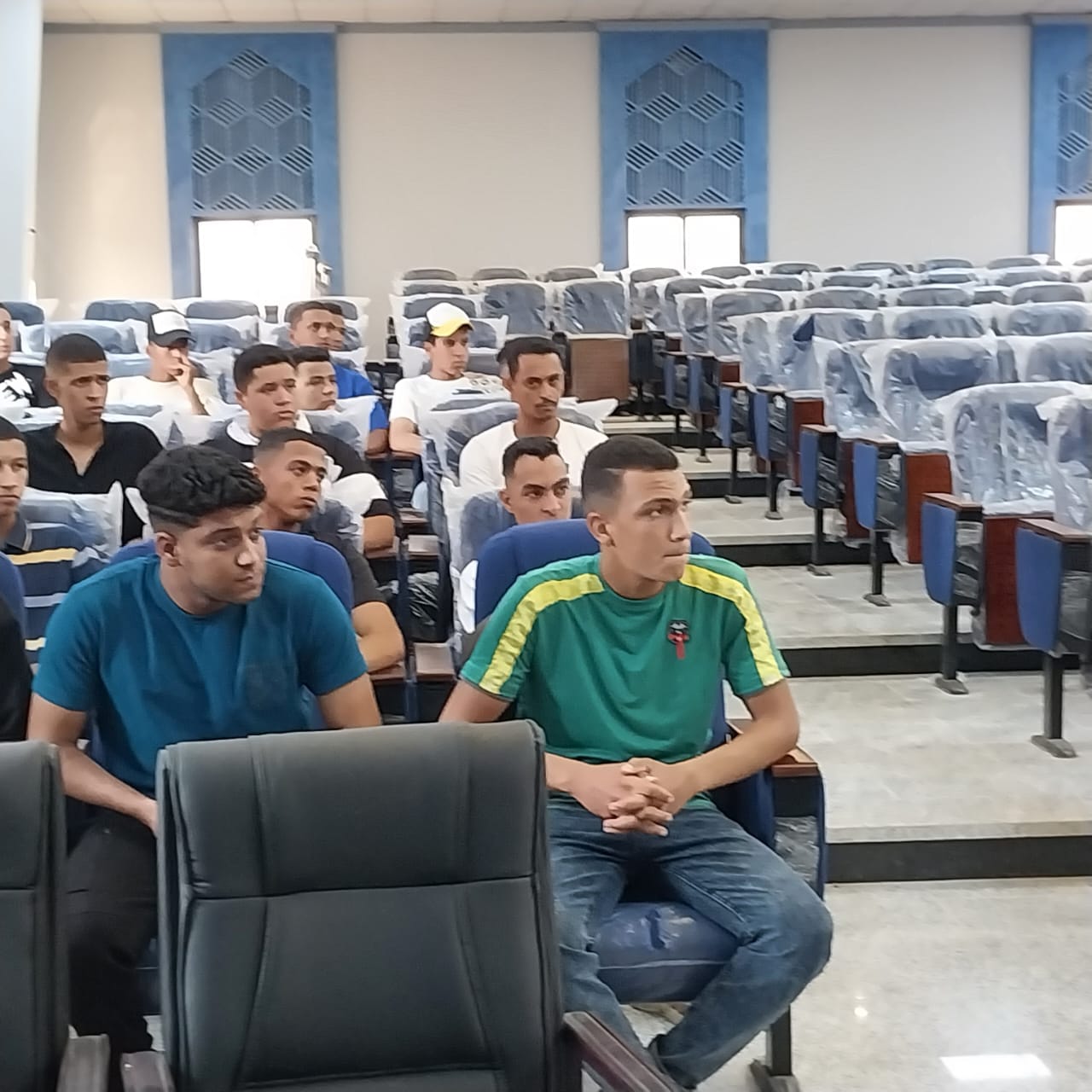 جماعة الوادي الجديد تجري الكشف الطبى والمقابلات الشخصية لطلاب كلية التربية بالداخلة  