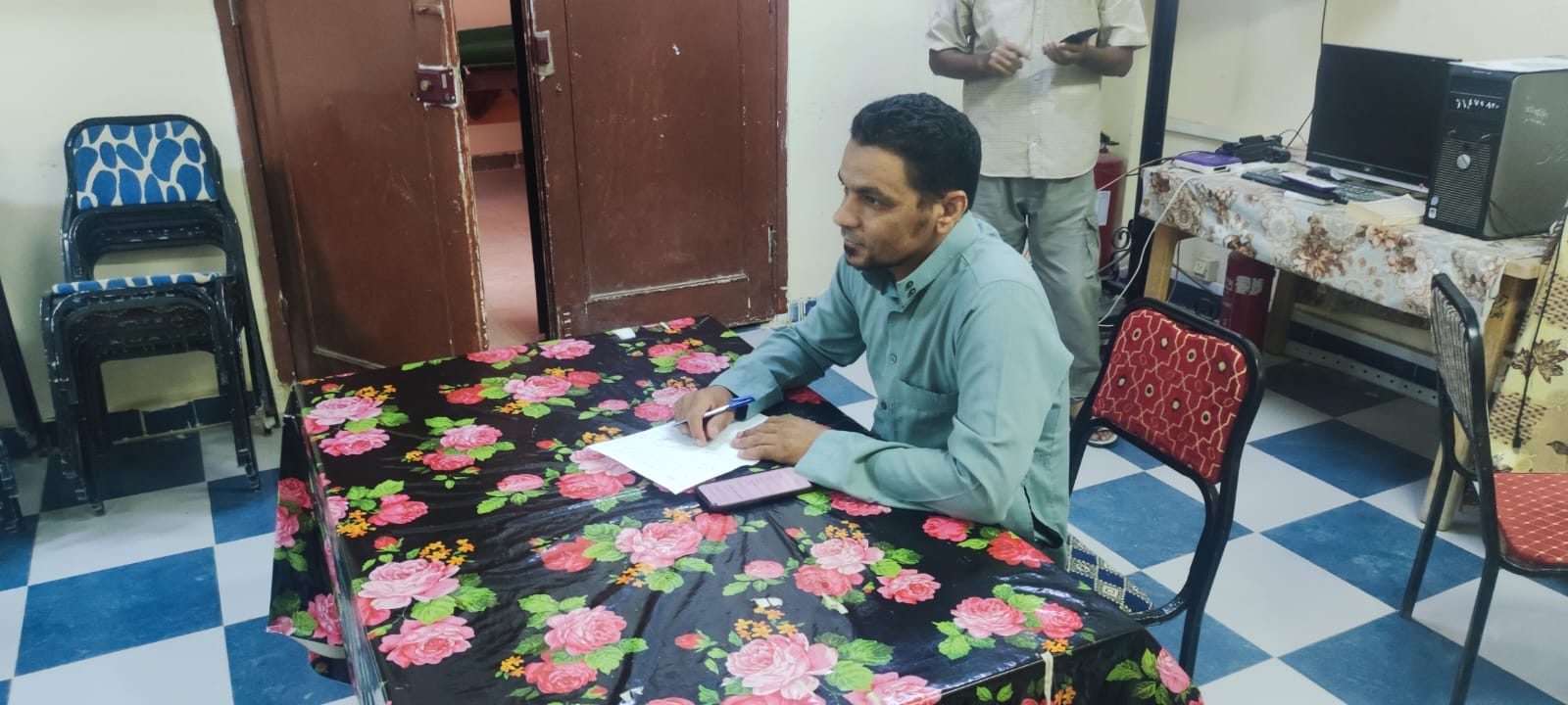 محاضرة تثقيفية تنظمها مكتبة الطفل والشباب بالفرافرة