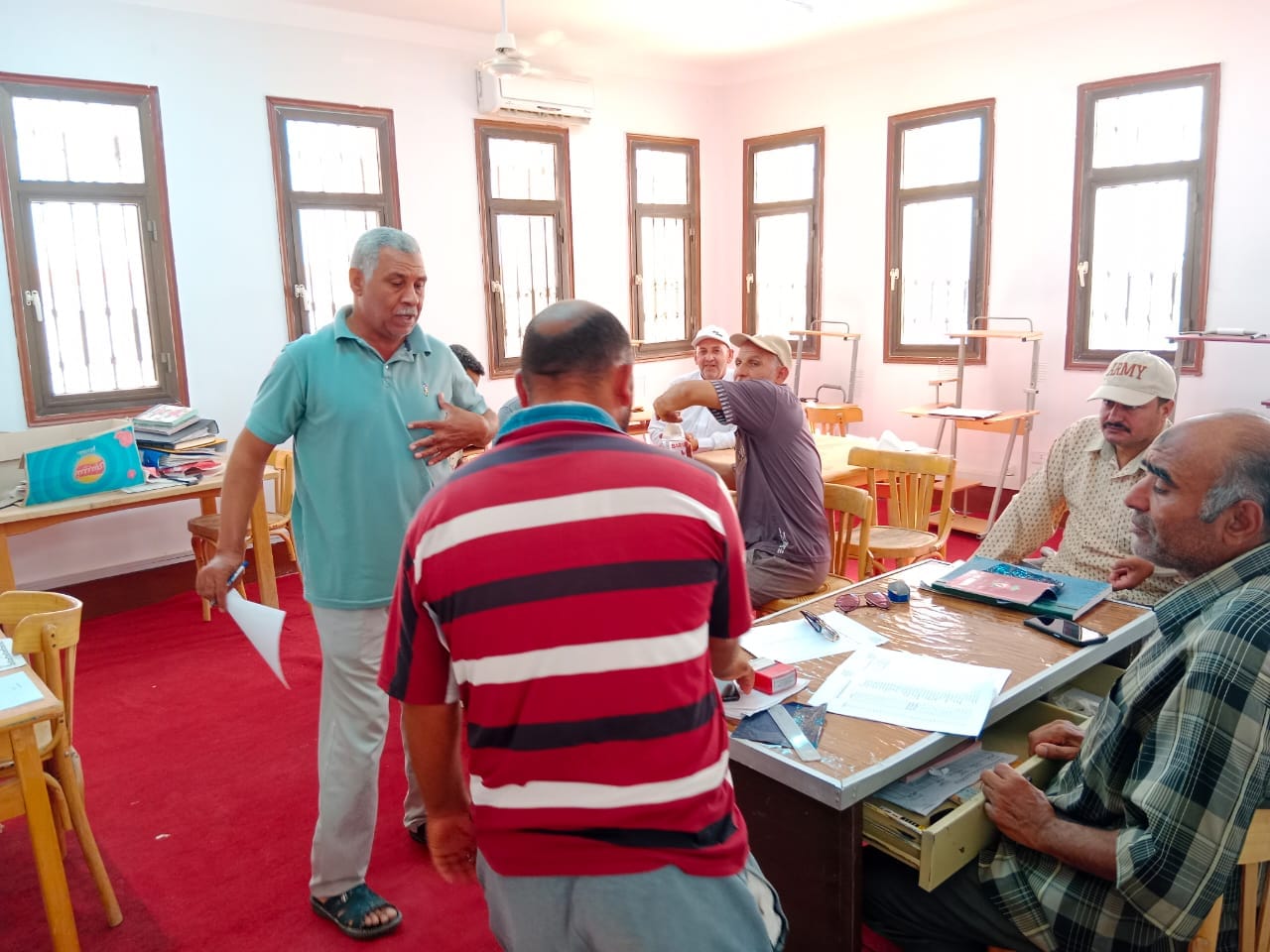 الجمعية العمومية تعقد في مركز شباب الكفاح بالفرافرة