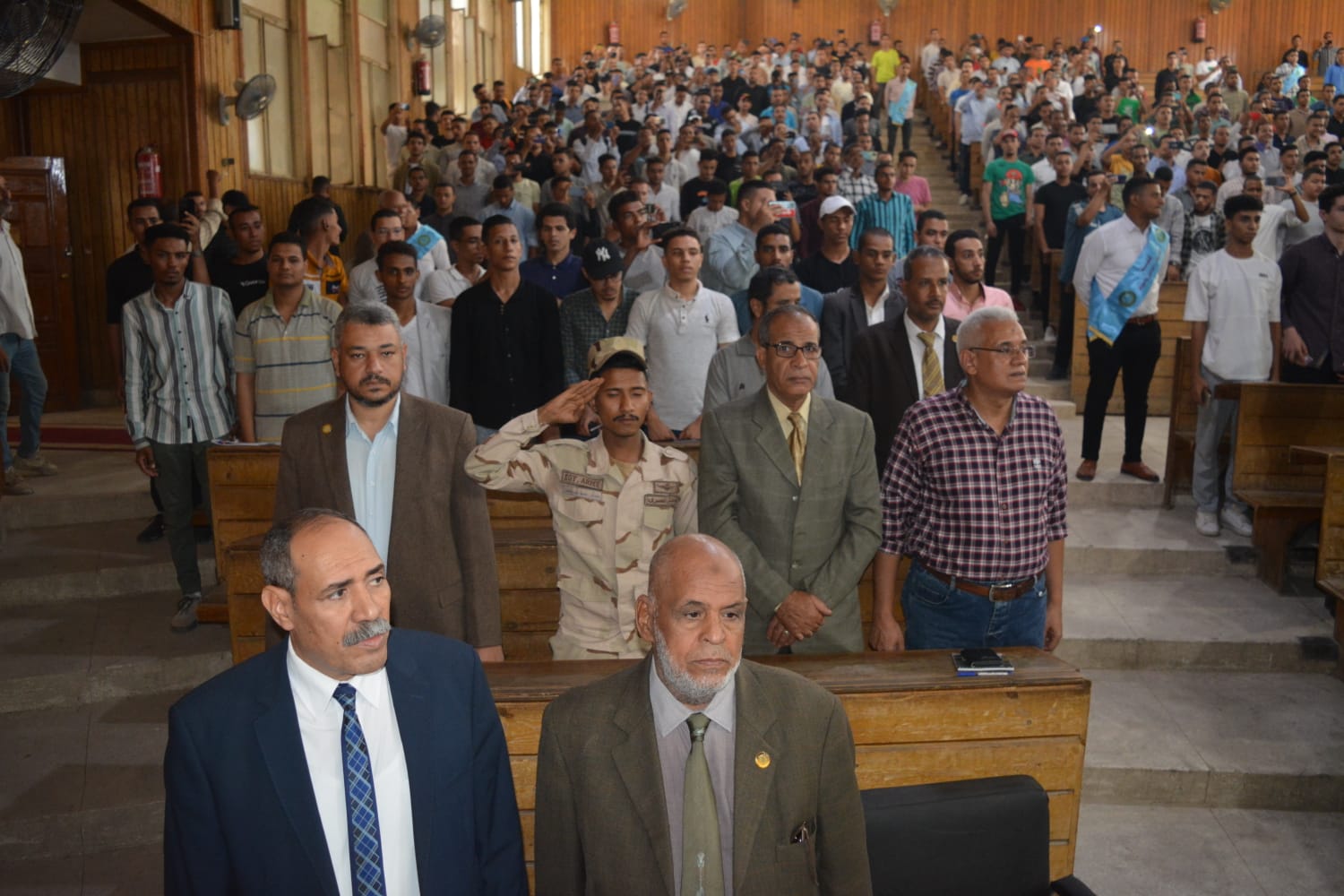 نائب رئيس جامعة الأزهر للوجه القبلي يشهد احتفالية كلية الشريعة بالمولد النبوي