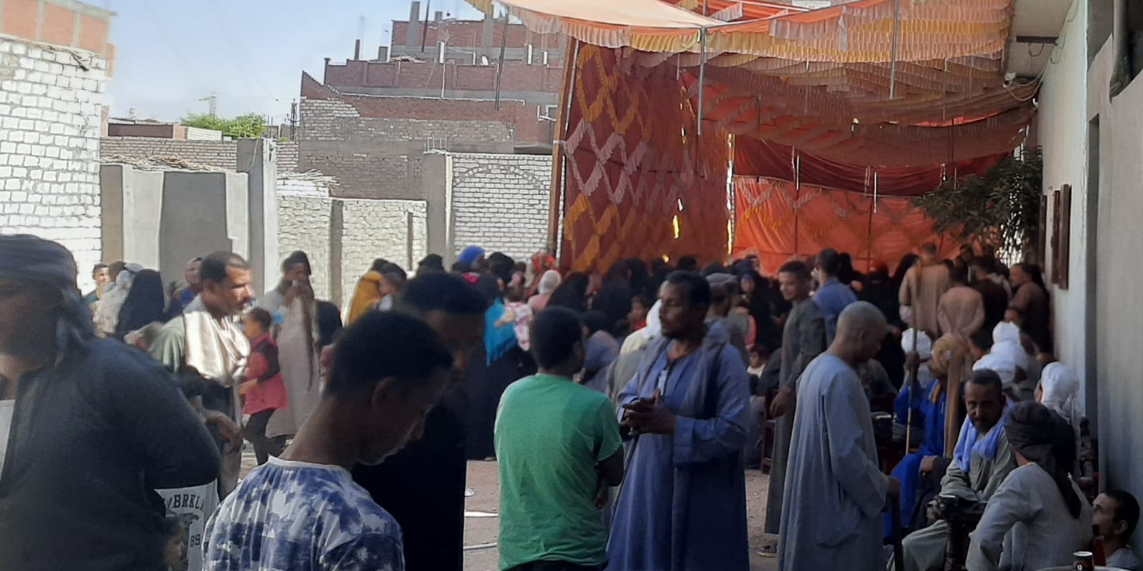 مستشفى الأزهر الجامعي تنظم قافلة طبية بمراكز أسيوط والكشف الطبى لـ600 مواطن