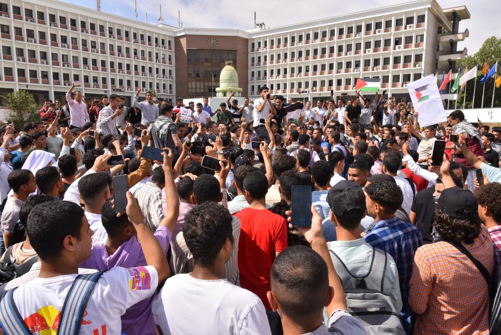 جامعة أسيوط تنتفض لأجل فلسطين