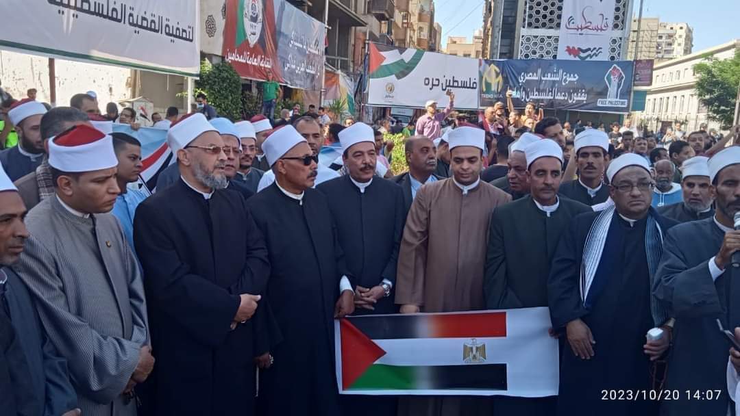 الوادي الجديد تشهد مظاهرات لدعم الشعب الفلسطيني وتأييد قرارات الأمن القومي المصري