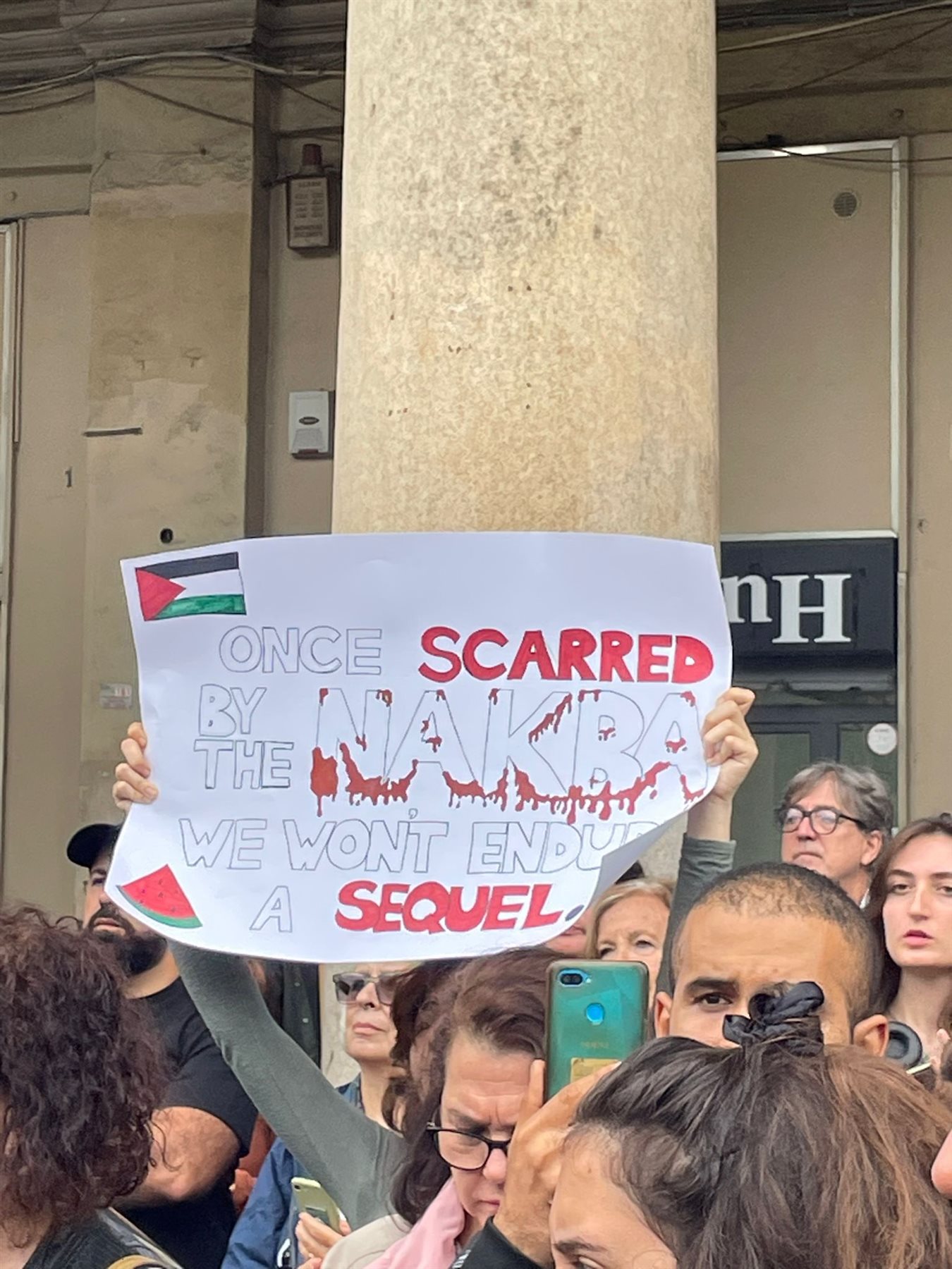 a26801b6-af19-475a-8063-310ce720b6a3