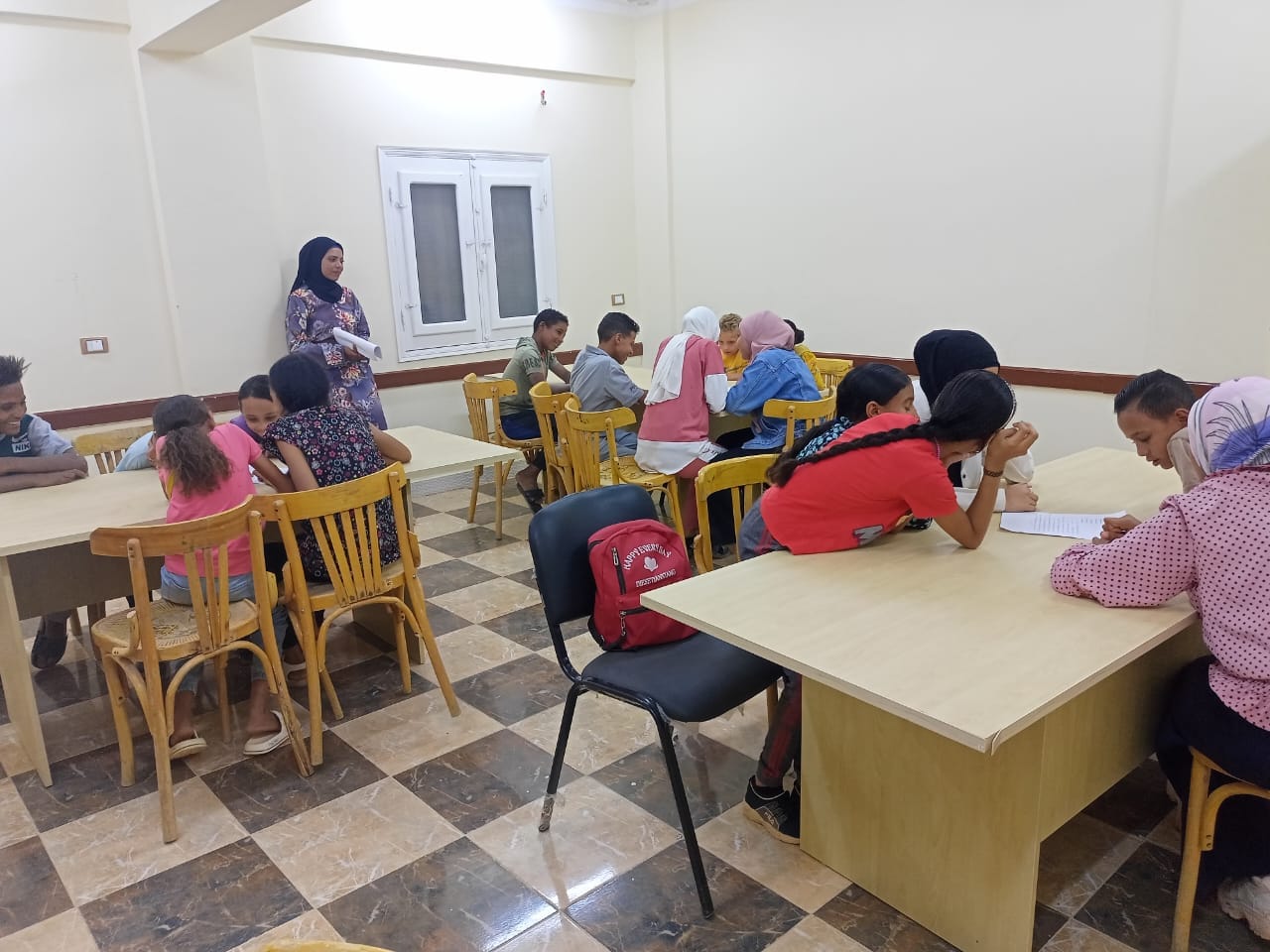 مركز شباب ذخيرة ببلاط ينظم دورى ثقافى معلوماتي للشباب المبدع بالوادي الجديد