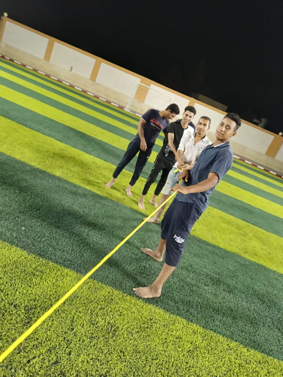 مركز شباب ابو هريرة ينظم مسابقة فى الالعاب الرياضية بالفرافرة