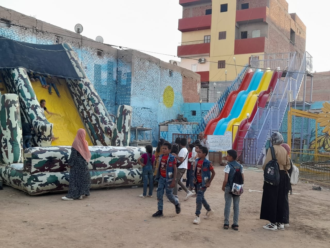 مركز شباب عزب القصر ينظم رحلة الى مدينة الداخلة