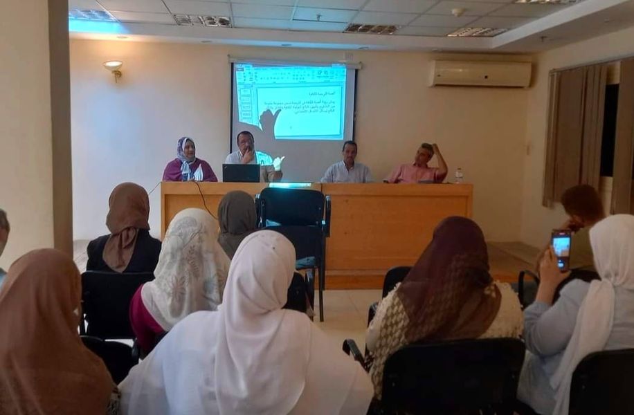 نادى أدب ثقافة أسيوط يلقي الضوء على 