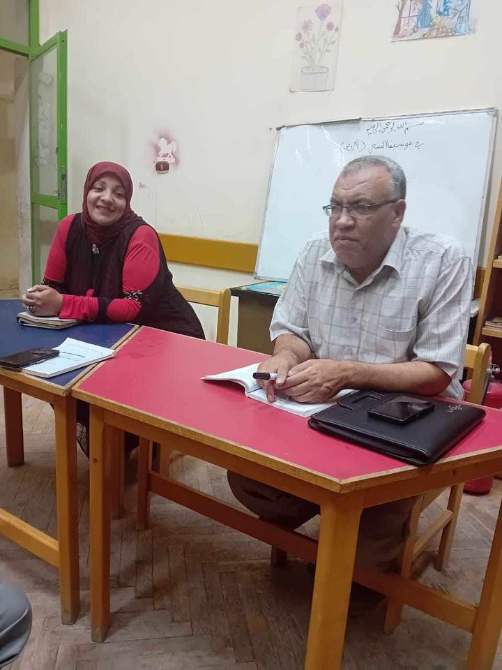 نادى أدب أسيوط الجديدة يواصل جلسات علم العَروض