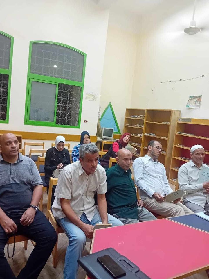 نادى أدب أسيوط الجديدة يواصل جلسات علم العَروض