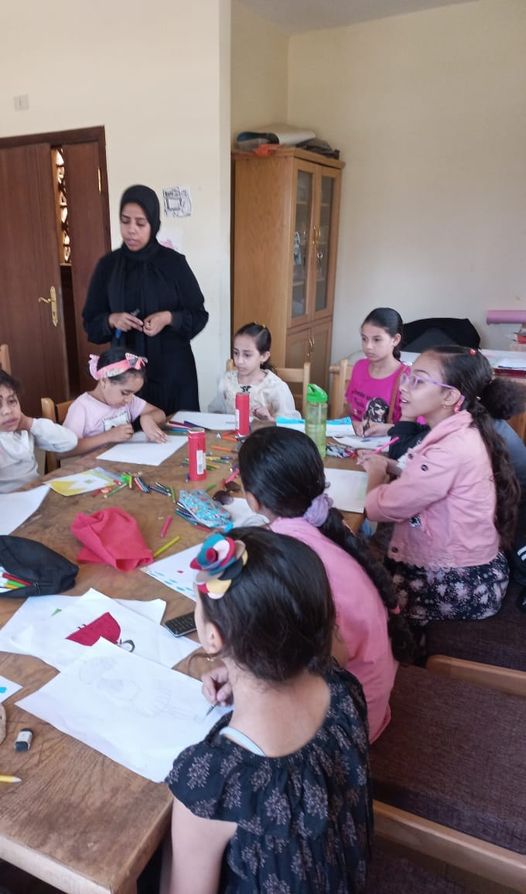 ورشة فنية للأطفال بثقافة الزعيم جمال عبد الناصر ببني مر بأسيوط