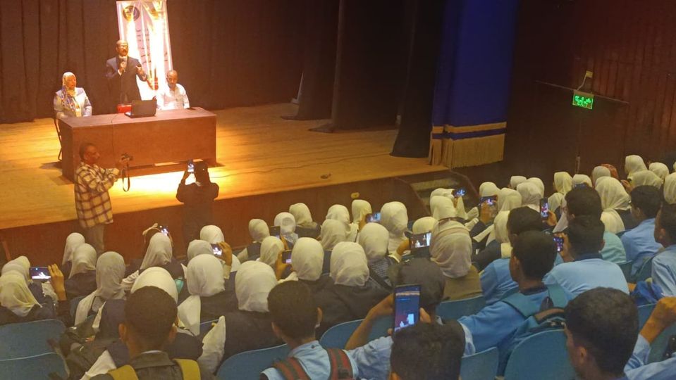 ثقافة جمال عبدالناصر ببني مر توجه النصائح بمخاطر المخدرات