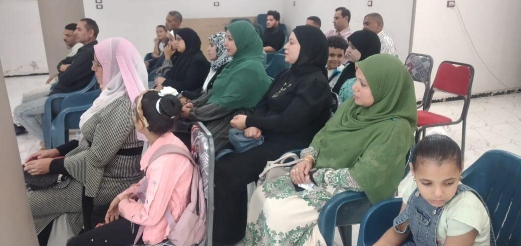 محاضرة تثقيفية بمكتبة المنفلوطي