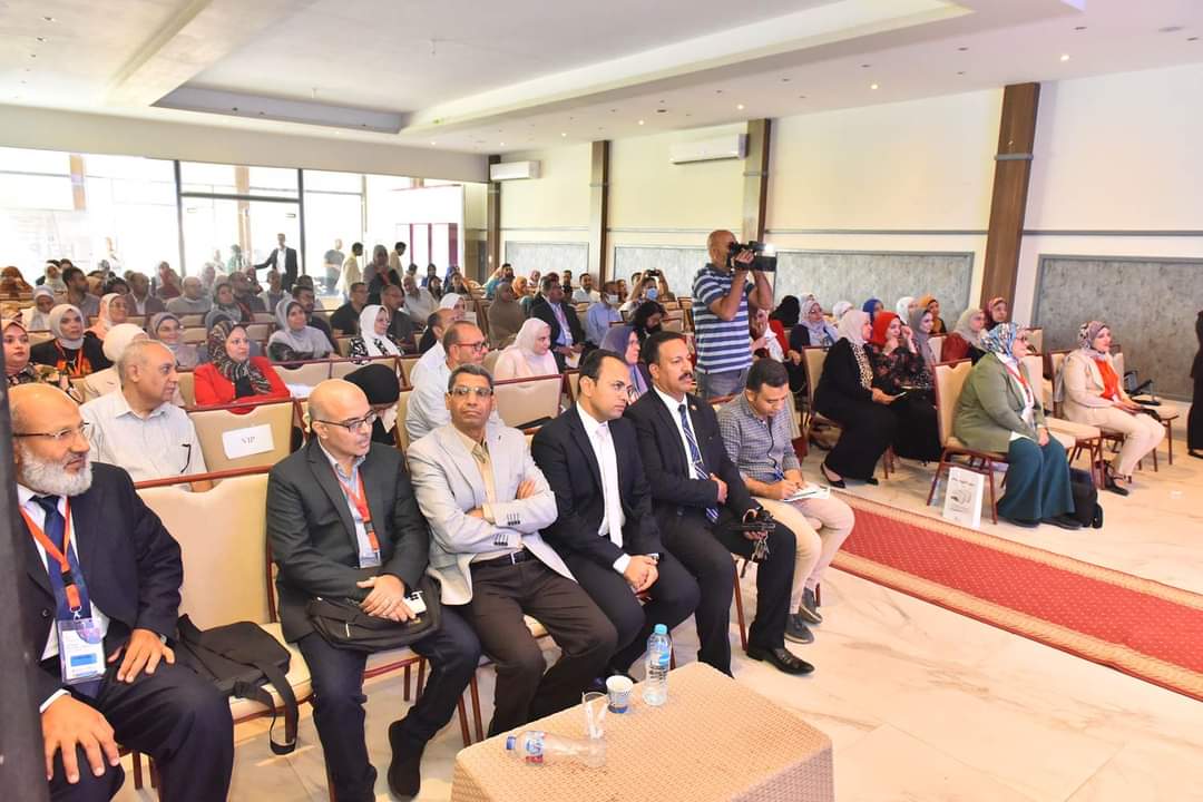 انطلاق المؤتمر السنوى الثالث لأمراض الباطنة والقلب لمستشفى اسيوط العام بنادي الأطباء