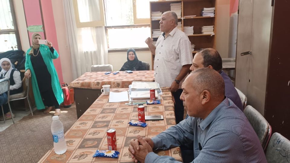 ثقافة البدارى تلقي الضوء علي مخاطر استخدام المنتجات البلاستيكية علي الصحة