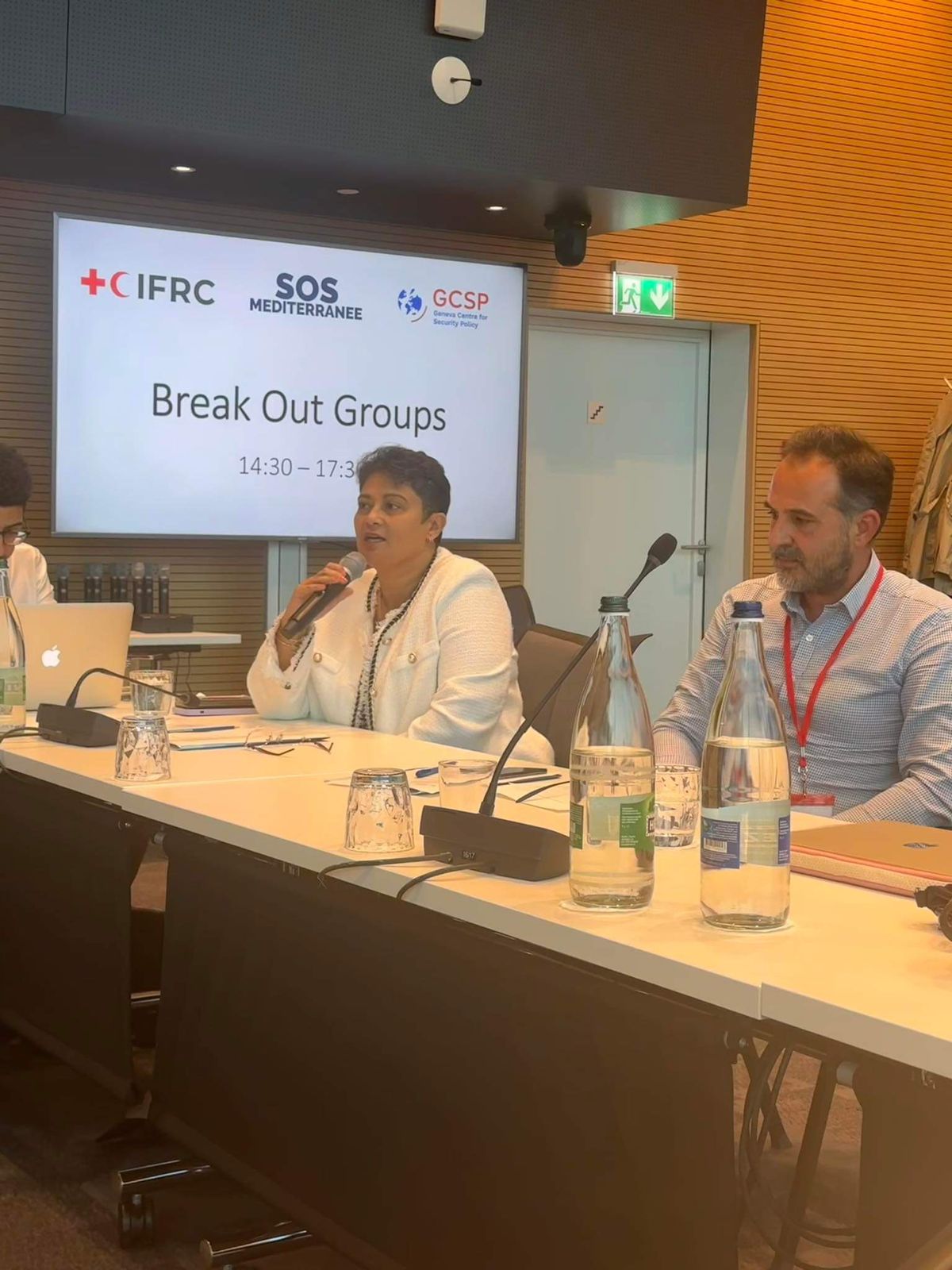 8d8ebd0d-8c92-4358-8da1-366c203889cd