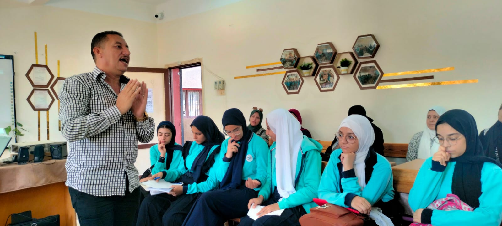 e2c3c782-5258-4ab7-8312-72b7203be2c2