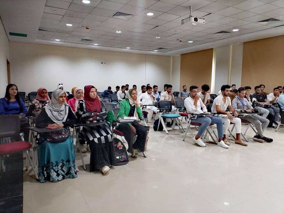 ندوة تثقيفية بجامعة أسيوط الجديدة التكنولوجية