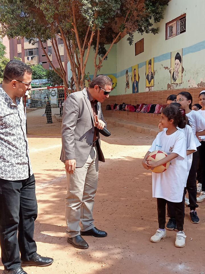 مدرسة الرعاية المتكاملة الإبتدائية بأسيوط تنظم برنامج الرياضة من أجل التنمية