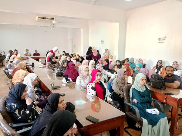 جانب من ندوة نظمها مركز النيل للإعلام بالوادي الجديد 